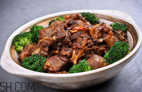 羊肉和土豆可以一起吃嗎？吃羊肉可以吃土豆嗎？