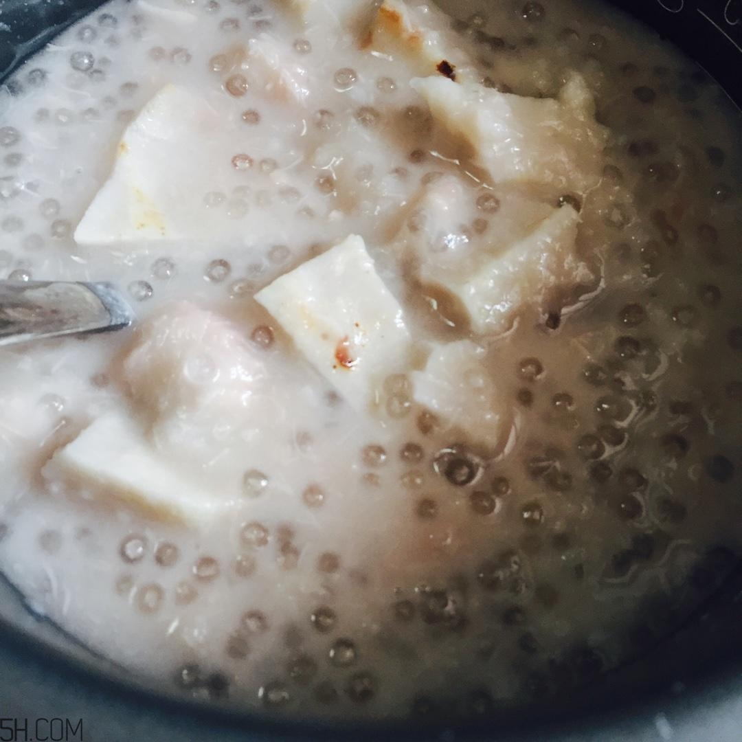 吃芋頭可以喝牛奶嗎？芋頭和牛奶怎么吃最好？