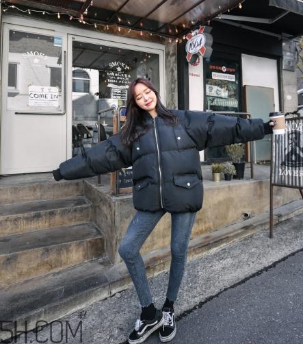 面包服搭配什么鞋子？面包服搭配鞋子圖片