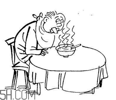 吃太燙會(huì)得癌？燙食不僅對(duì)胃不好還容易得癌