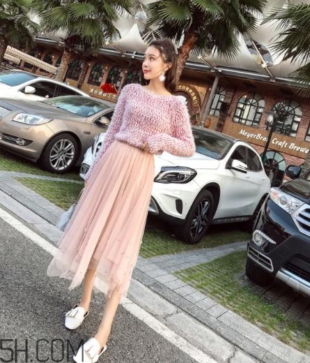 粉色裙子配什么鞋子？不同款式不同的風(fēng)格