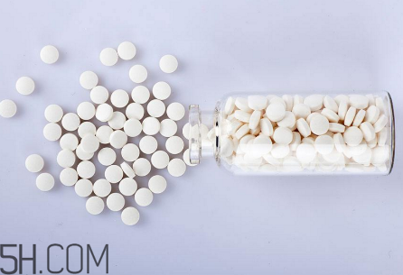 愛樂維復(fù)合維生素片屬于葉酸嗎？孕婦感冒可以吃愛樂維嗎？