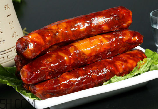 吃香腸與乳腺癌有必然聯(lián)系嗎？為了不患癌還是少吃為妙