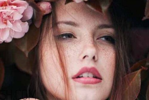 中年女性長斑怎么辦？深究長斑原因
