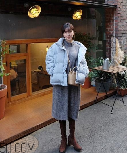 藍(lán)色面包服怎么搭配？塑造冬日運(yùn)動活力