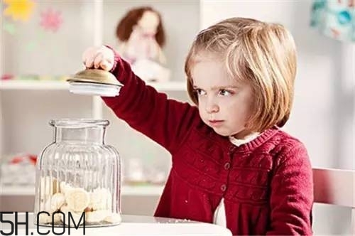 孩子多動癥有何原因？患有多動癥5大因素