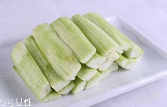 絲瓜老了還能吃嗎？軟的絲瓜口感會比較鮮甜