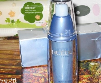 自然堂雪域精粹精華液多少錢？改善肌膚的五大問(wèn)題