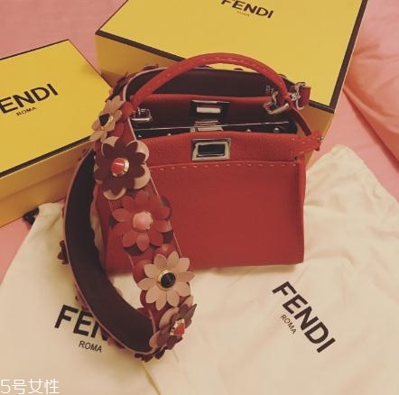fendi包包多少錢？經(jīng)典的意大利老牌包包