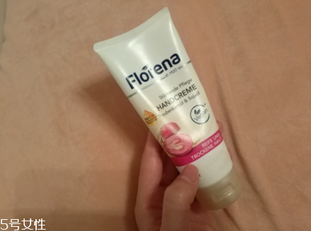 德國florena天然乳木果油護手霜好用嗎？平民價格貴婦享受