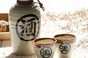 喝白酒有哪些好處？喝點(diǎn)白酒能激活腸胃