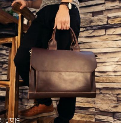 瘋馬皮是什么皮？50年都用不爛的皮革材質(zhì)