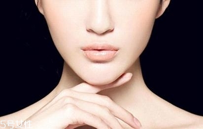 玻尿酸隆鼻維持時(shí)間受什么影響？玻尿酸不能過(guò)度注射