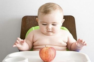 嬰幼兒肥胖是什么原因造成的？?jī)纱笤蛐枳⒁?><p><strong>嬰幼兒肥胖是什么原因造成的？?jī)纱笤蛐枳⒁?/strong></p></a></li> <li><a href=