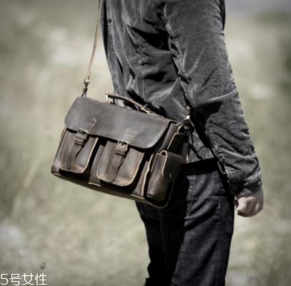 瘋馬皮是馬皮嗎？撲面而來的復(fù)古風(fēng)