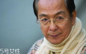 經(jīng)常用眼吃什么？多吃綠色和黃色食物
