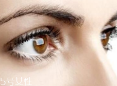 黑眼圈為什么睡夠了還是去不掉？體質(zhì)原因也會(huì)造成黑眼圈