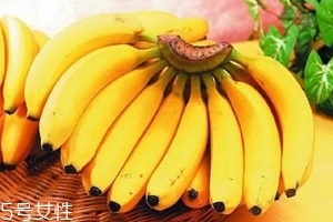 高血壓能吃香蕉嗎？補(bǔ)充鉀元素對(duì)心臟好