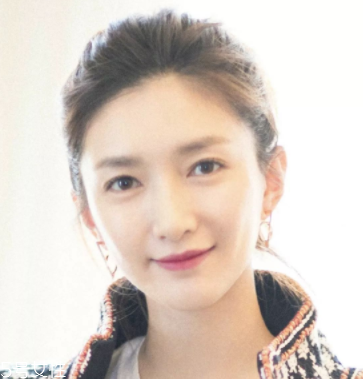2018開年爆款色莓果紫，怎么涂更美？