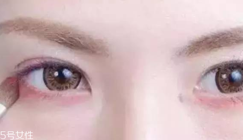 兔子腮紅怎么畫才可愛？中年少女必備腮紅畫技
