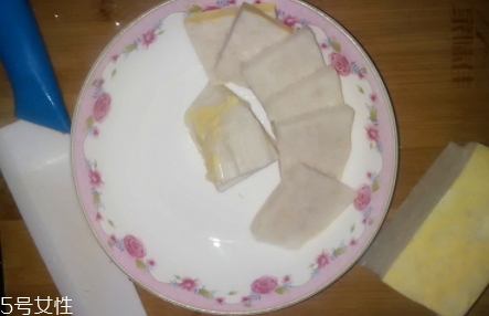 魚糕怎么烹飪好吃？成品魚糕做法多