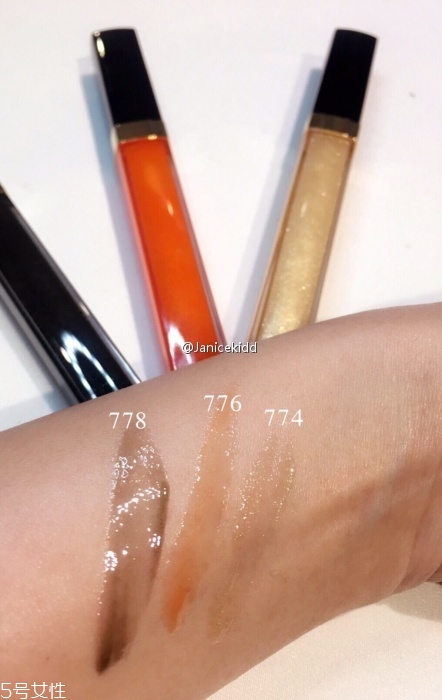 香奈兒可可小姐唇露748什么色？香奈兒水晶糖光透唇釉全試色