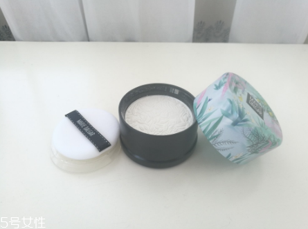 瑪麗黛佳蜜粉餅好用嗎？性價比較高的國產(chǎn)化妝品