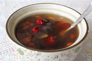 紅糖水為什么發(fā)酸？紅糖可以促進(jìn)細(xì)胞新生作用