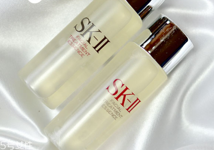 sk2神仙水和小燈泡怎么用？超級經(jīng)典的明星產(chǎn)品
