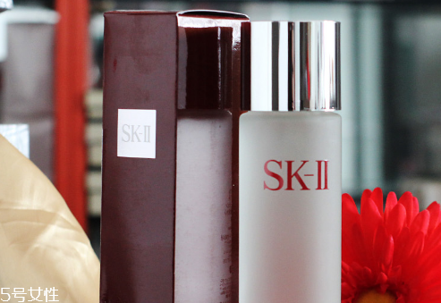 sk2神仙水祛痘效果怎么樣？一款不愿意更換的護(hù)膚單品