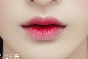 唇釉如何打造咬唇妝？掌握這個(gè)步驟就可以