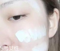 妝前乳致痘嗎？長痘體質(zhì)不要用妝前乳