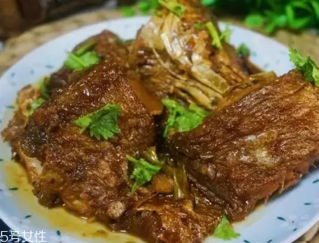 如何燉魚好吃又簡單？最簡單的燉魚方法介紹