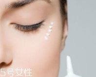 眼霜不可以來回涂抹嗎？這樣不如不涂