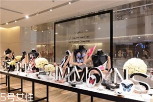 tabitha simmons是哪個(gè)國家的牌子？足尖上的藝術(shù)