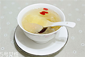 蒸梨可以治感冒嗎？梨怎么吃治感冒？