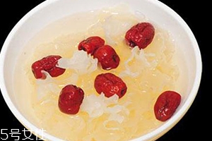 銀耳紅棗湯哺乳期能喝嗎？有著很多好處