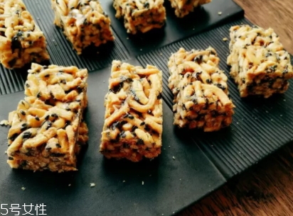 沙琪瑪是油炸食品嗎？熱量高少吃一點