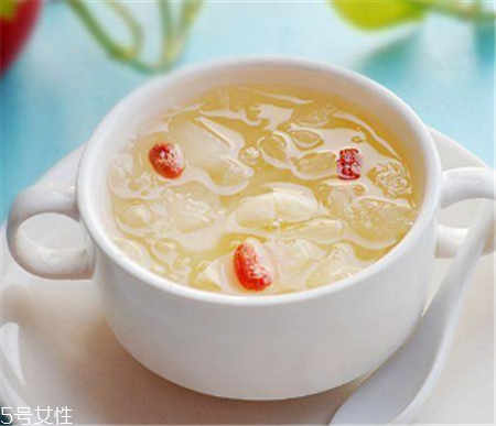 蒸梨可以治感冒嗎？梨怎么吃治感冒？