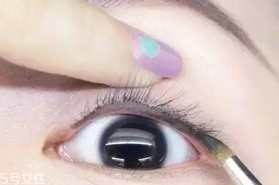 怎么畫眼線讓眼睛自然又有神？畫眼線必學(xué)基本步驟