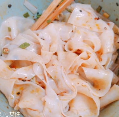 阿寬紅油面皮哪種好吃？幾種味道介紹