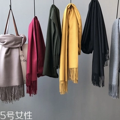 冬天戴什么圍巾好看？貌美又溫暖的圍巾大盤(pán)點(diǎn)