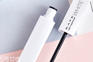 睫毛打底膏必須要用嗎？不一定對每個(gè)人有用