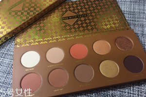 zoeva眼影多少錢？zoeva queens guard眼影盤(pán)試色