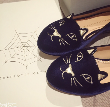 charlotte olympia貓咪鞋多少錢？平底鞋中的萌貨代表