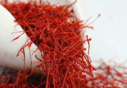 藏紅花泡腳會(huì)不會(huì)上火？藏紅花性平和一般不上火