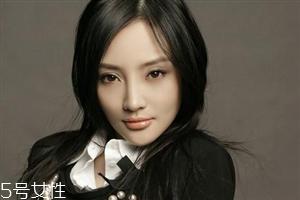內(nèi)雙怎么變外雙眼皮？?jī)?nèi)雙眼睛變大技巧