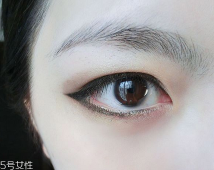 內(nèi)雙怎么變外雙眼皮？?jī)?nèi)雙眼睛變大技巧