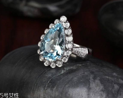海藍(lán)寶會越戴越藍(lán)嗎？神奇的海水寶石