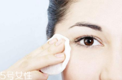 卸妝油哪種成分最好？3種類型任君挑選
